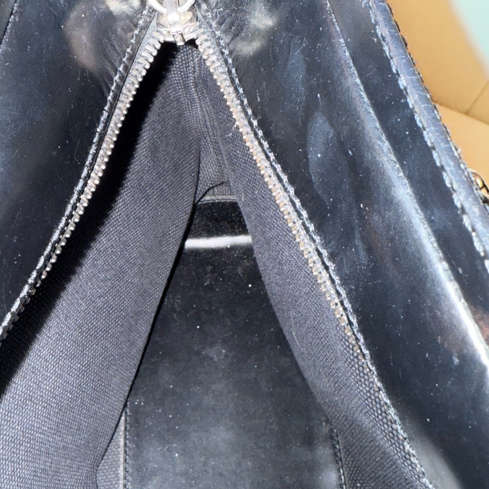 Tod's Elegant Black Leather Tote - Amazing!!! - Picture 7 of 12